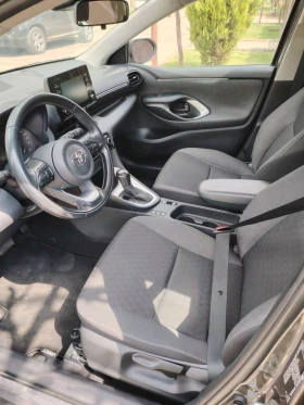 Toyota Yaris HIBRID, снимка 6
