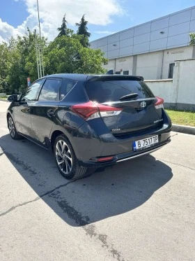 Toyota Auris 1.8 Hybrid, снимка 5