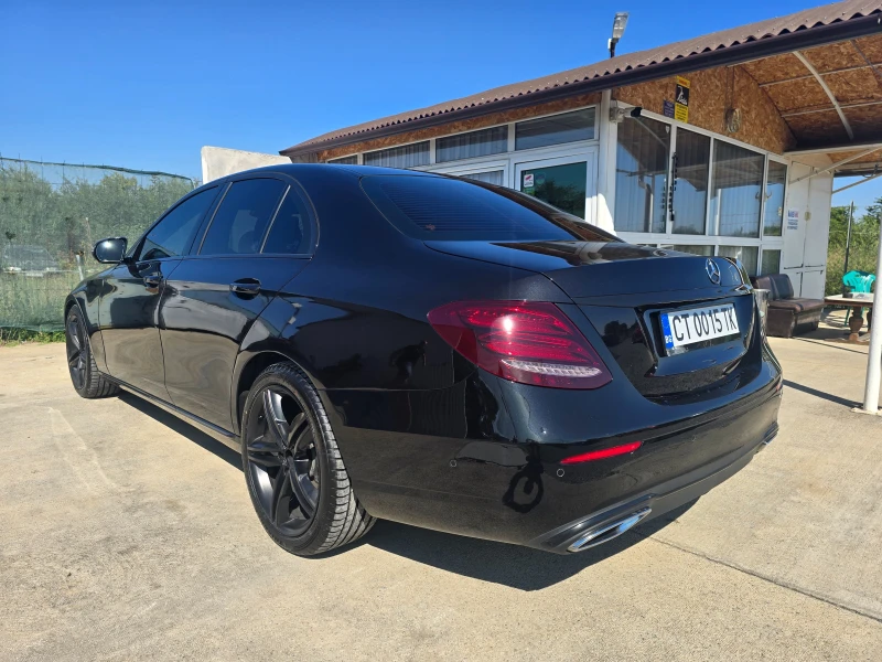 Mercedes-Benz E 220 FACELIFT * FULL, снимка 3 - Автомобили и джипове - 47405348