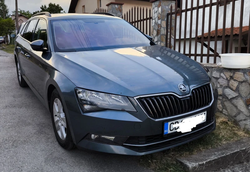 Skoda Superb 1.6 TDI, 7 DSG, снимка 1 - Автомобили и джипове - 49149769