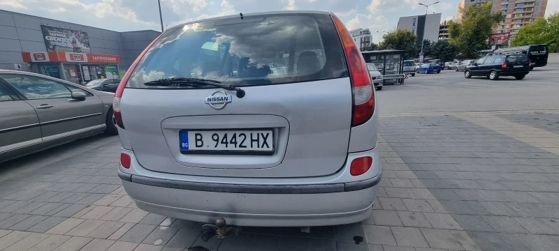 Nissan Almera tino, снимка 7 - Автомобили и джипове - 52496573