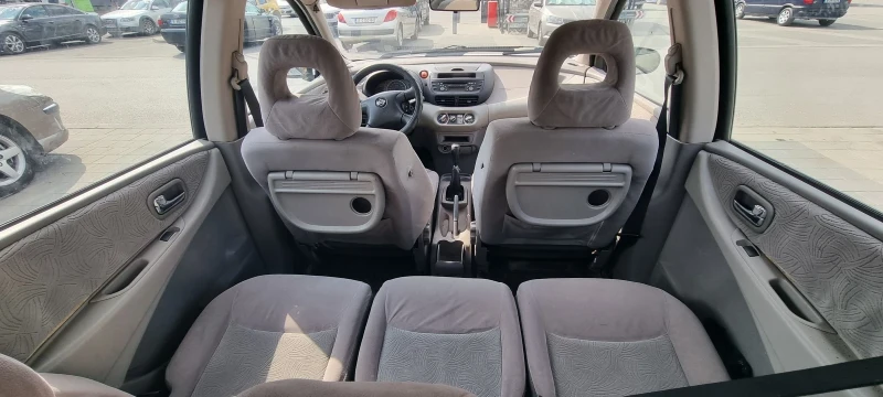 Nissan Almera tino, снимка 12 - Автомобили и джипове - 52496573