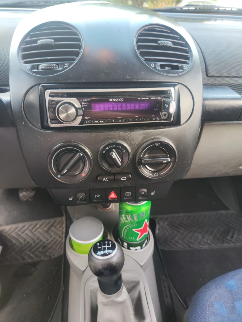 VW New beetle, снимка 5 - Автомобили и джипове - 52383577