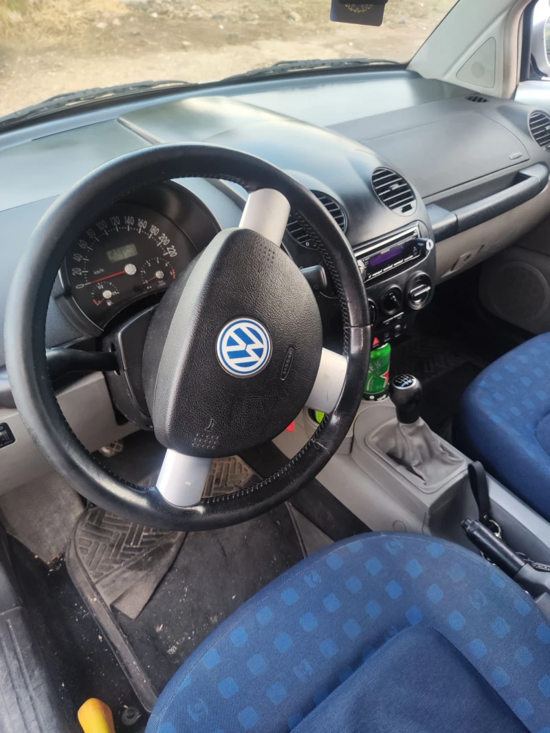 VW New beetle, снимка 7 - Автомобили и джипове - 52383577