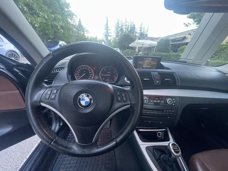 BMW 120 COUPE * NAVI * KEYLESS * БАРТЕР * ЛИЗИНГ, снимка 11 - Автомобили и джипове - 51762754