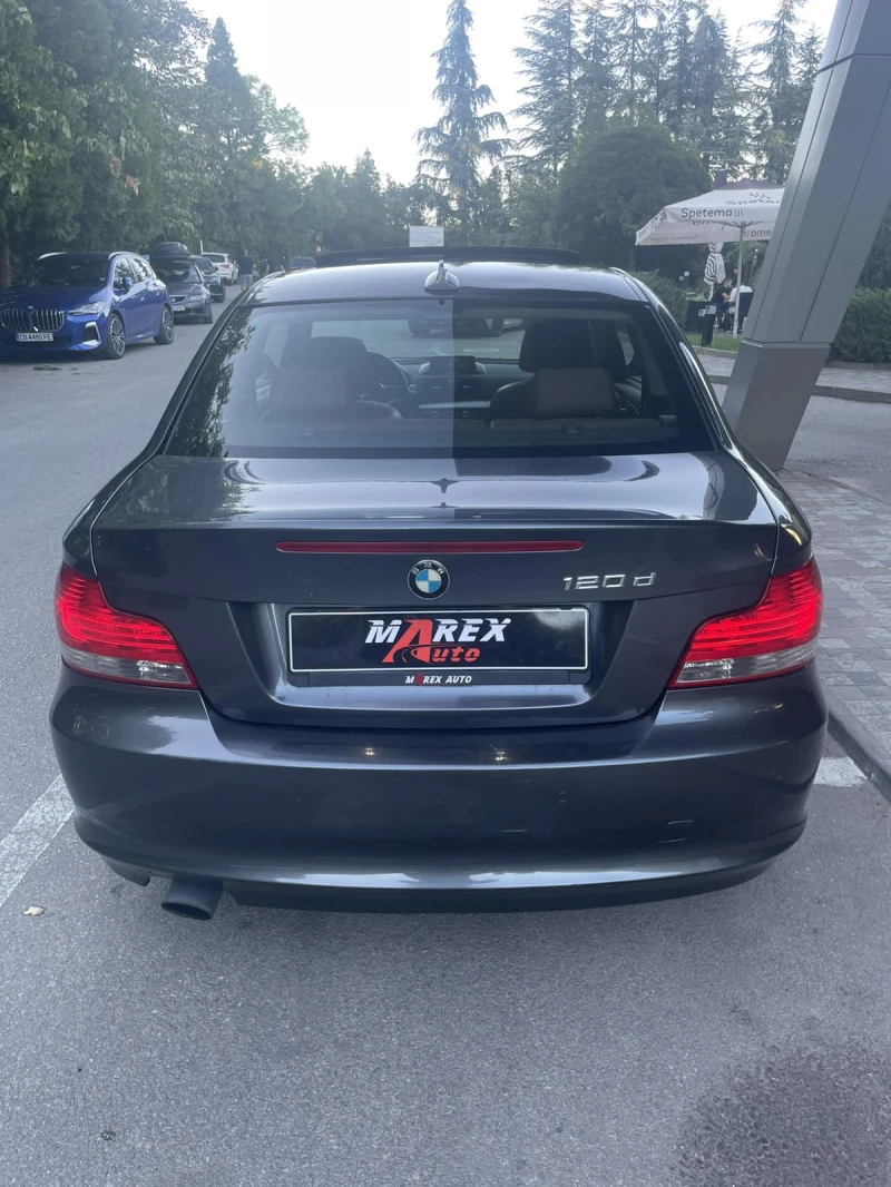 BMW 120 COUPE * NAVI * KEYLESS * БАРТЕР * ЛИЗИНГ, снимка 4 - Автомобили и джипове - 51762754
