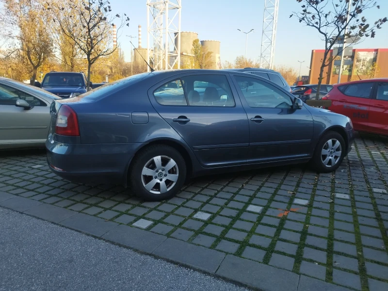 Skoda Octavia, снимка 5 - Автомобили и джипове - 52421778