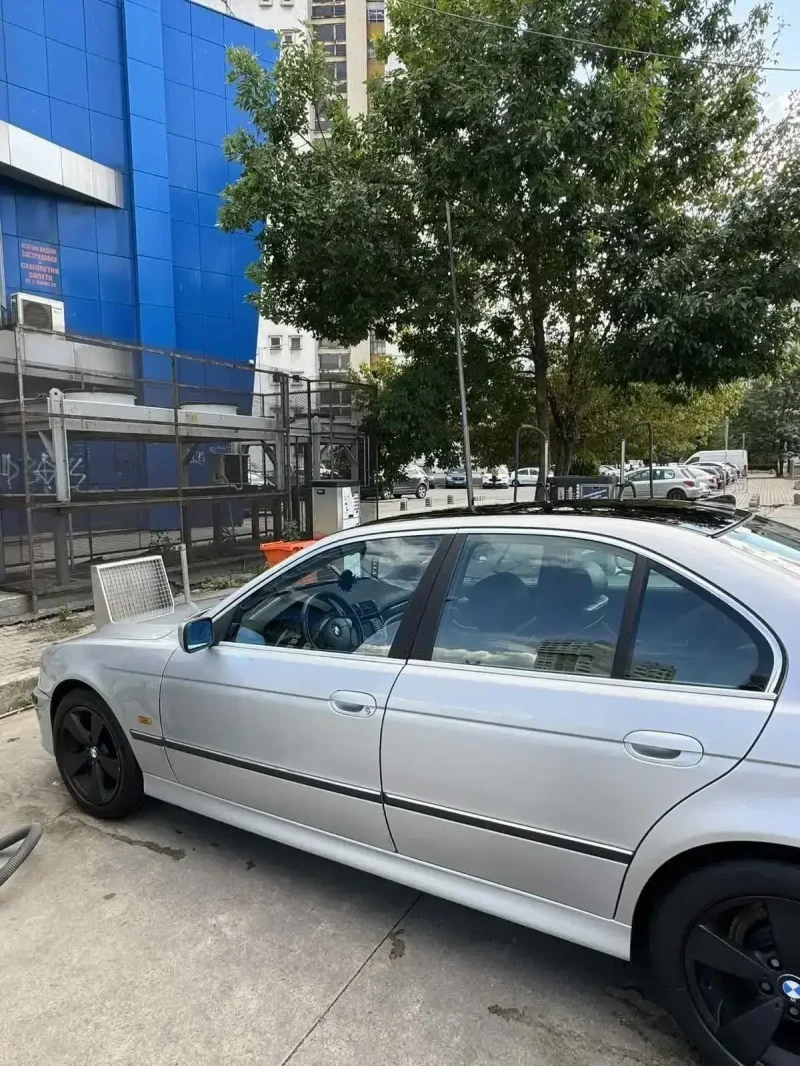 BMW 530 М57 Ръчка Алкантара, снимка 4 - Автомобили и джипове - 53524935