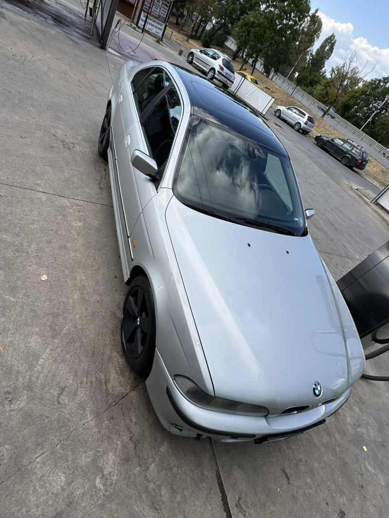 BMW 530 М57 Ръчка Алкантара, снимка 2 - Автомобили и джипове - 53524935