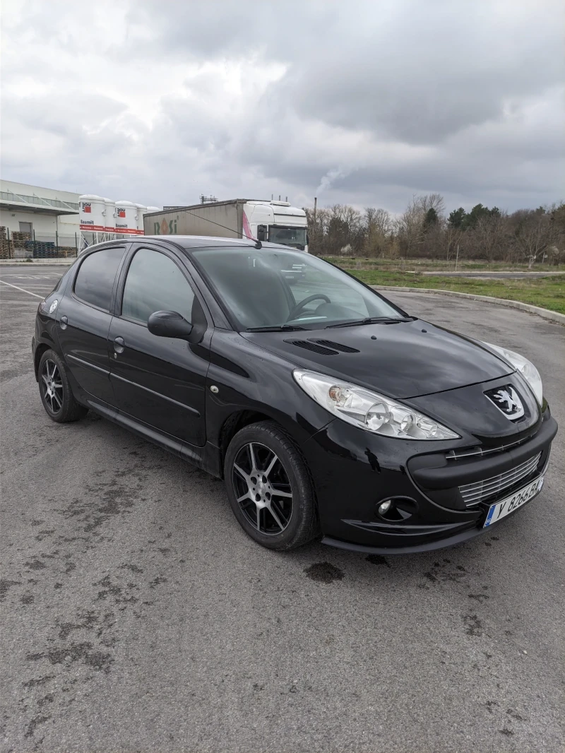 Peugeot 206 1.1 ГАЗ, снимка 3 - Автомобили и джипове - 53565189