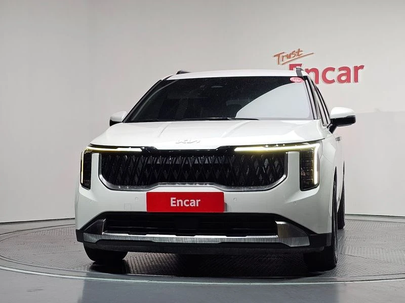 Kia Carnival 1.6 Automatic, снимка 3 - Автомобили и джипове - 55848236