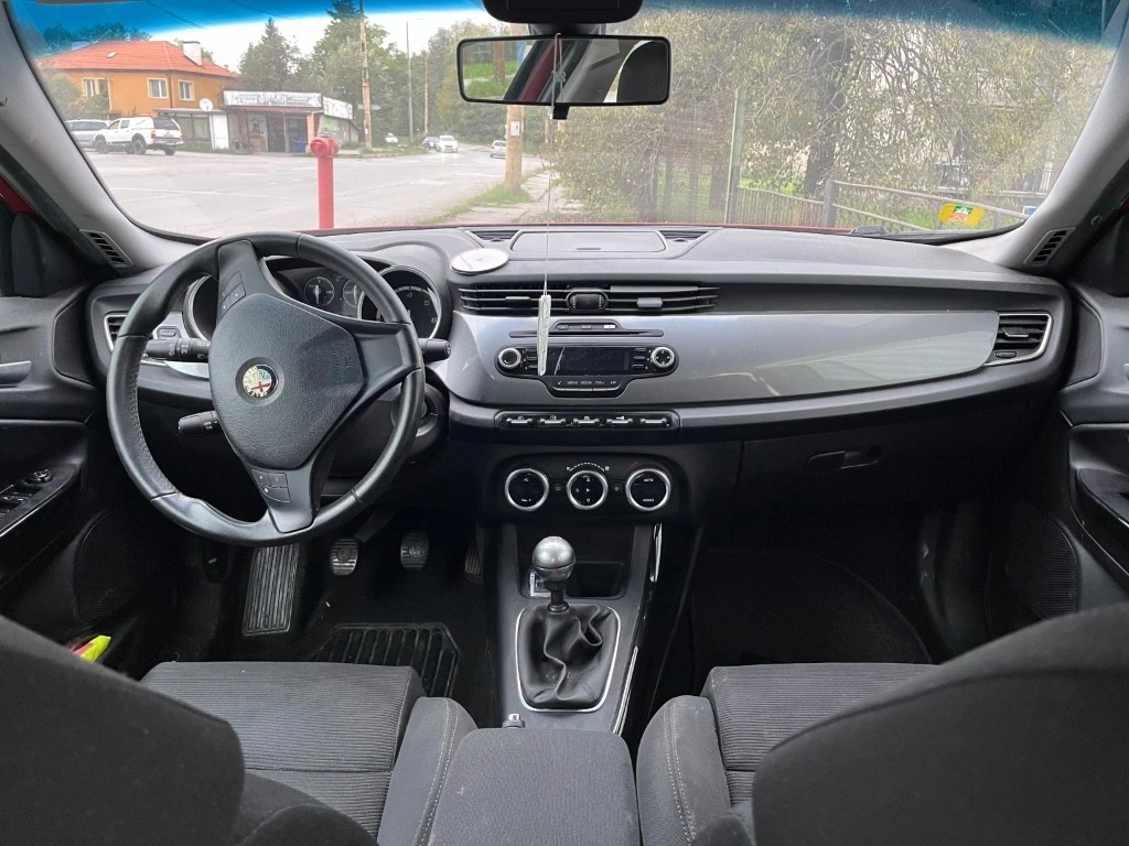 Alfa Romeo Giulietta 1.6 JTD M - изображение 5