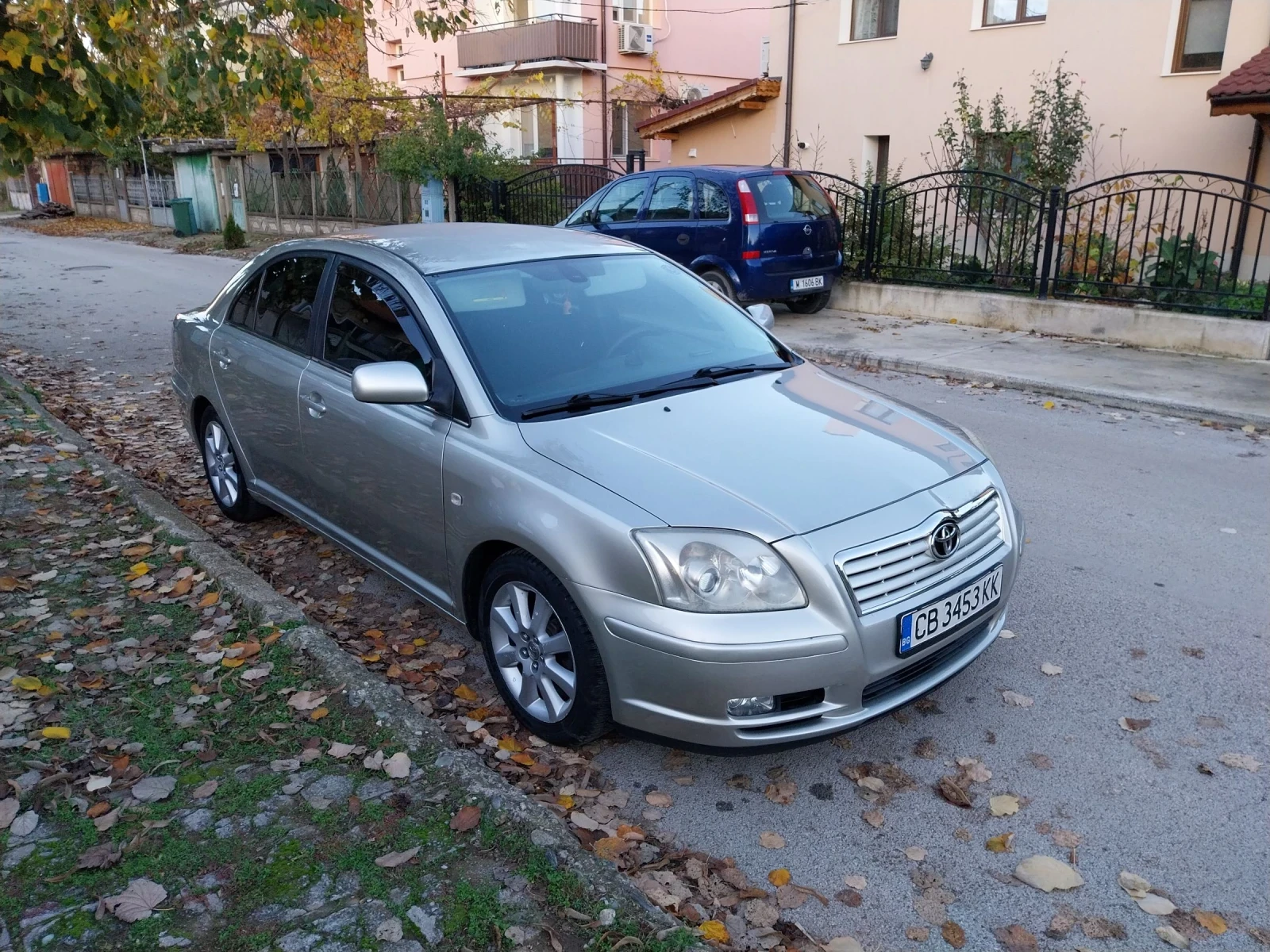 Toyota Avensis 1.8 - изображение 3