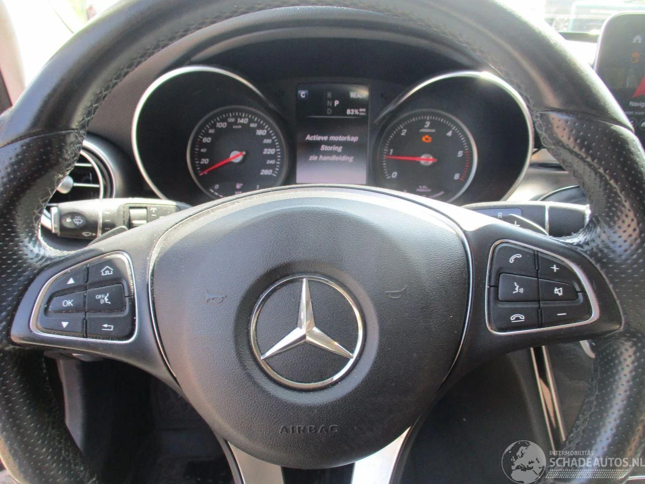 Mercedes-Benz C 300  - изображение 9