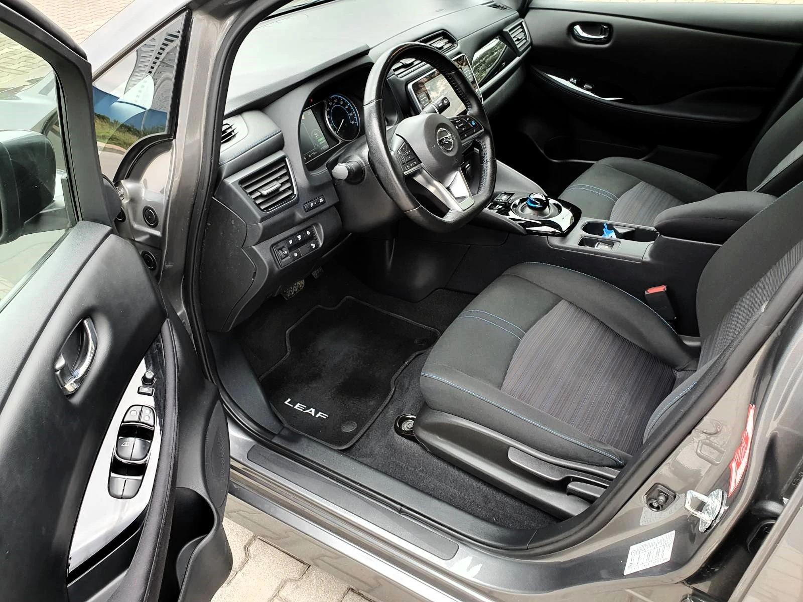 Nissan Leaf  40kWh/150hp/51610km. - изображение 7