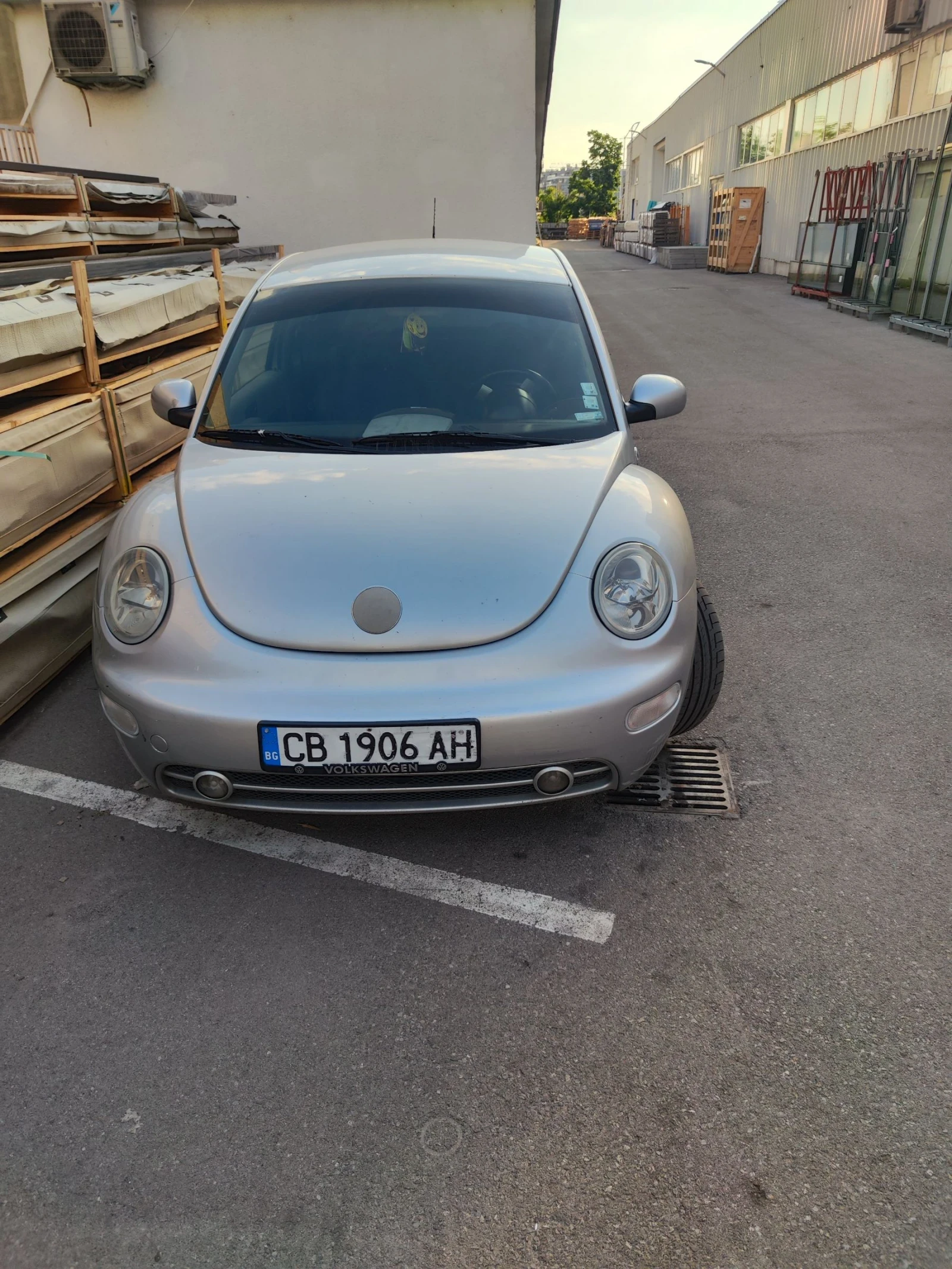 VW New beetle