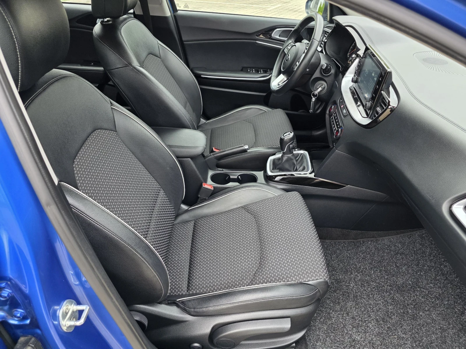 Kia Ceed Xceed 1.6crdi MHEV digital  | Mobile.bg — изображение 10