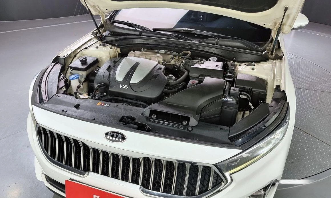 Kia K7 3.0 LPI Trendy - изображение 6