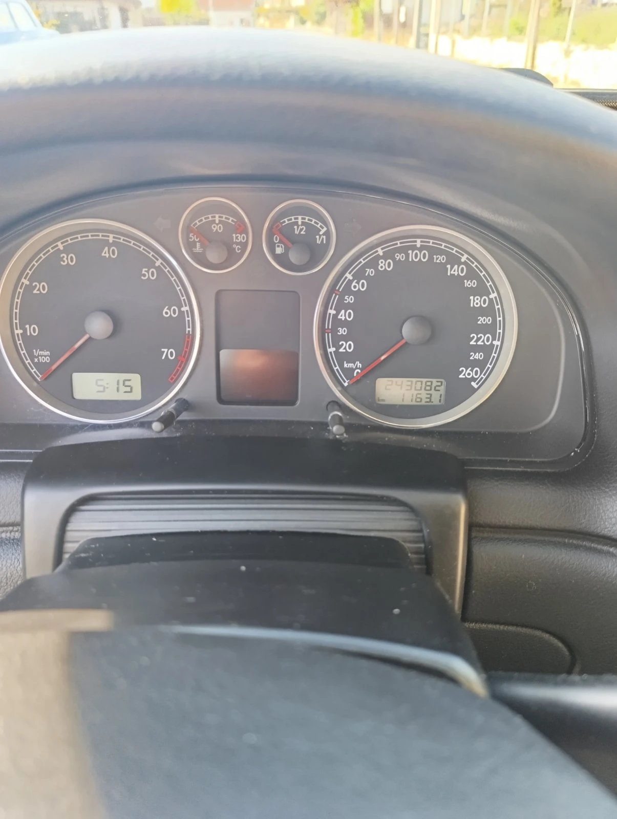 VW Passat | Mobile.bg   7