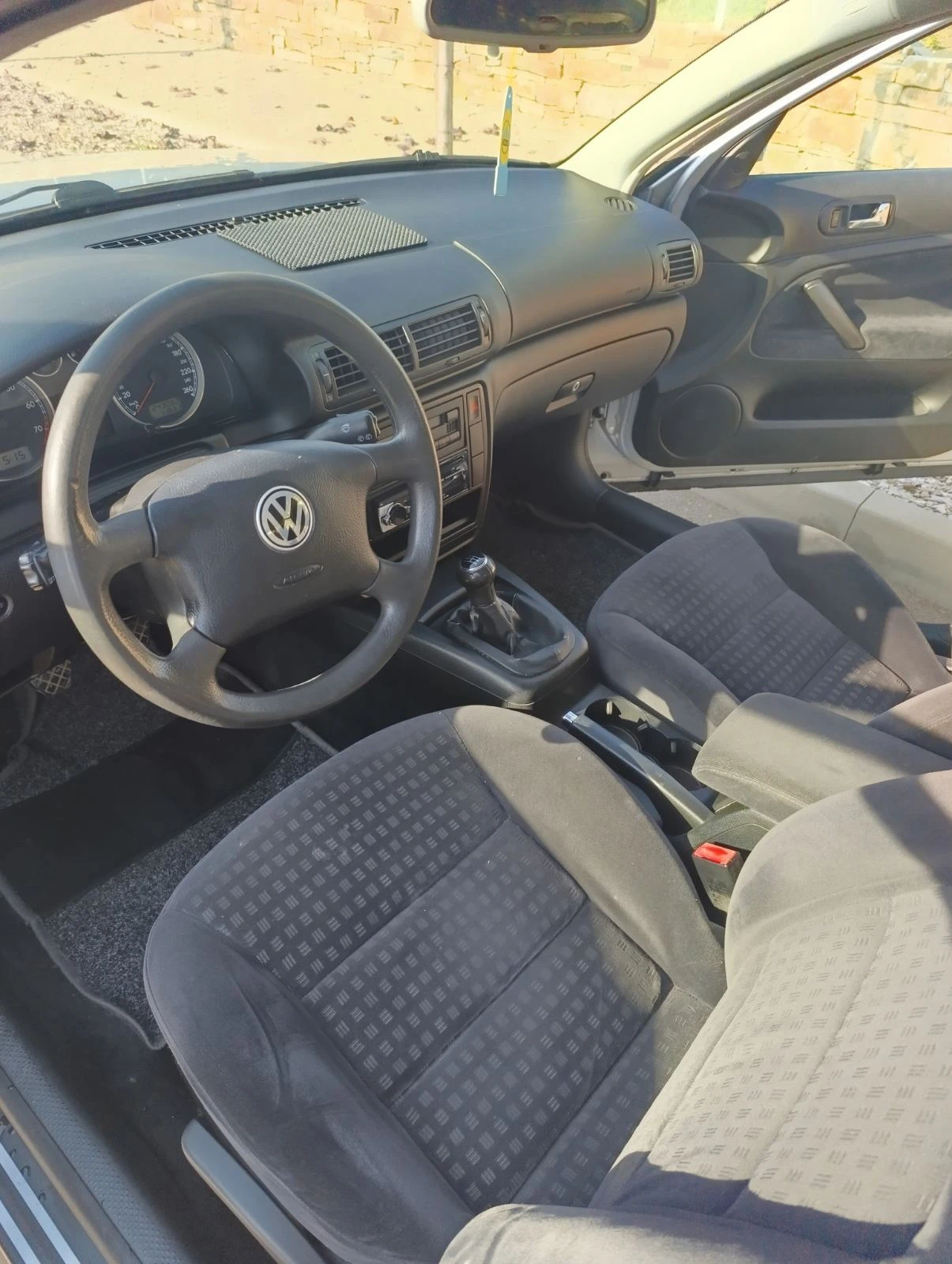 VW Passat | Mobile.bg   8