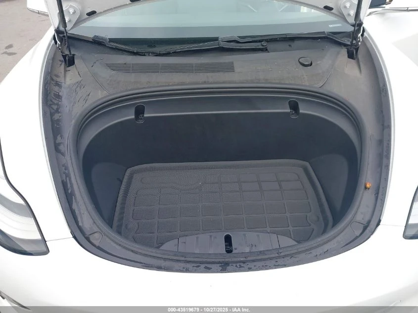 Tesla Model 3 U   U All Wheel Drive | Mobile.bg   17