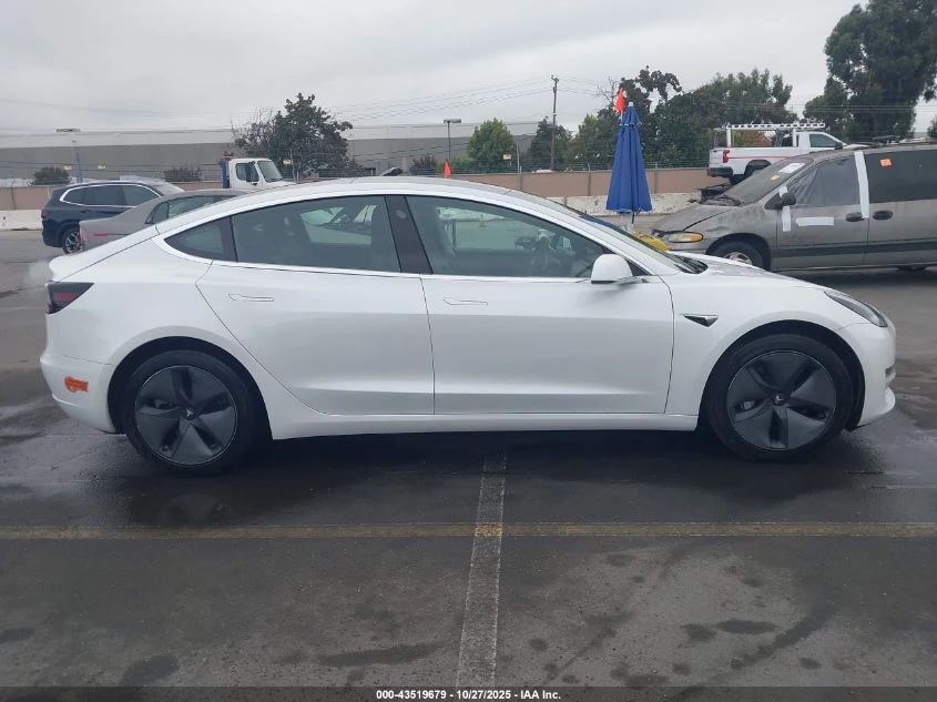 Tesla Model 3 U   U All Wheel Drive - изображение 5