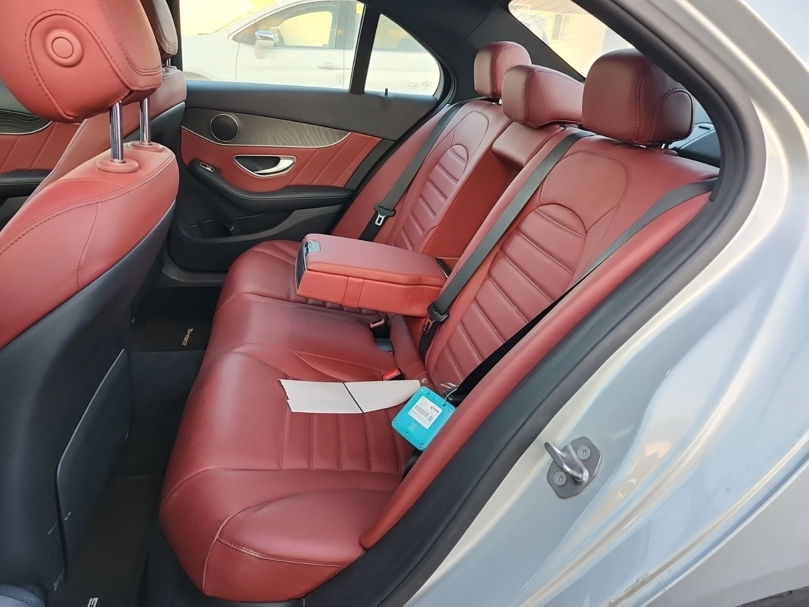 Mercedes-Benz C 300 4 MATIC* AMG* CARFAX*  - изображение 7