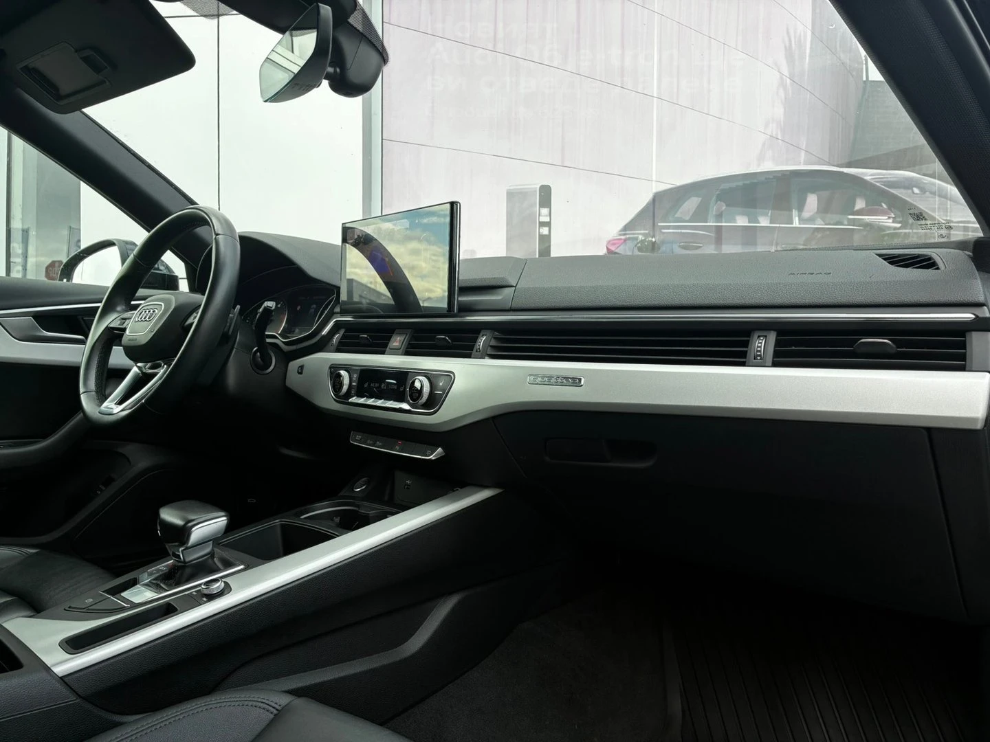 Audi A4 S line 40 TDI quattro, снимка 17 - Автомобили и джипове - 53890160
