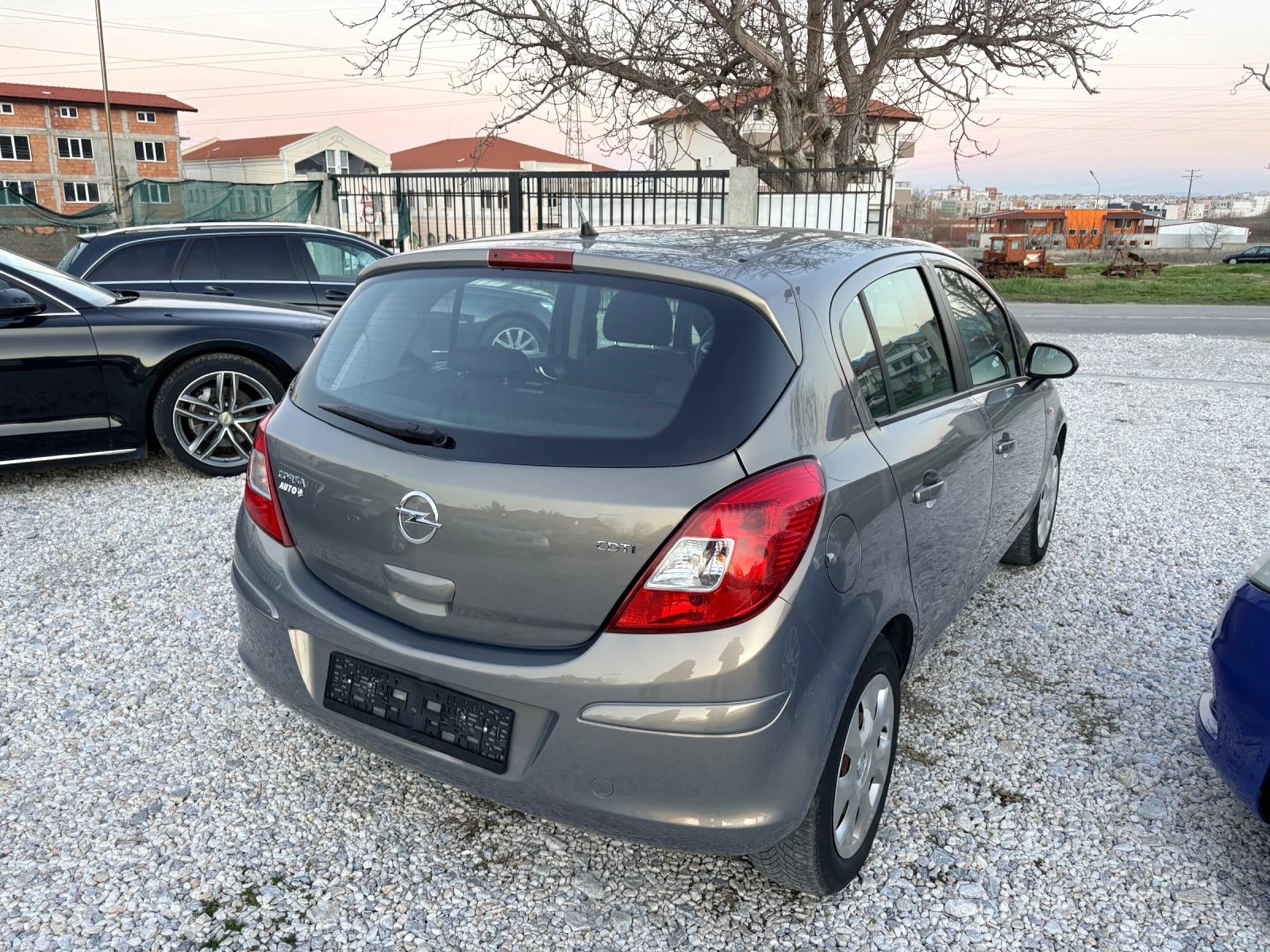 Opel Corsa, снимка 10 - Автомобили и джипове - 53774992