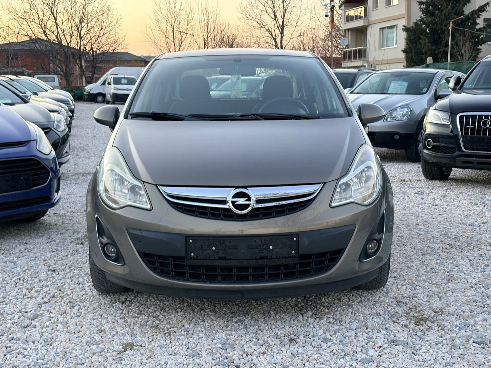 Opel Corsa, снимка 3 - Автомобили и джипове - 53774992