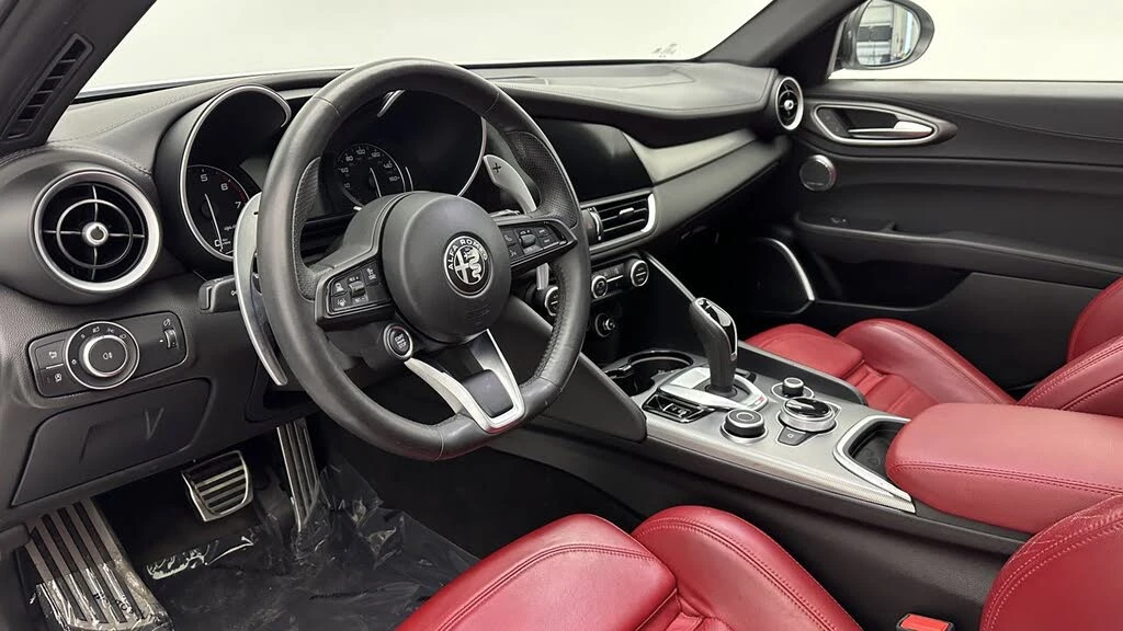 Alfa Romeo Giulia VELOCE RWD* АвтоКредит* (Цена до БГ) - изображение 7