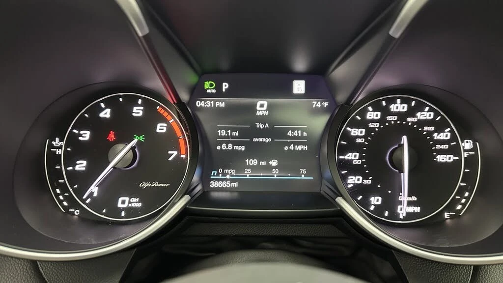 Alfa Romeo Giulia VELOCE RWD* АвтоКредит* (Цена до БГ) - изображение 10