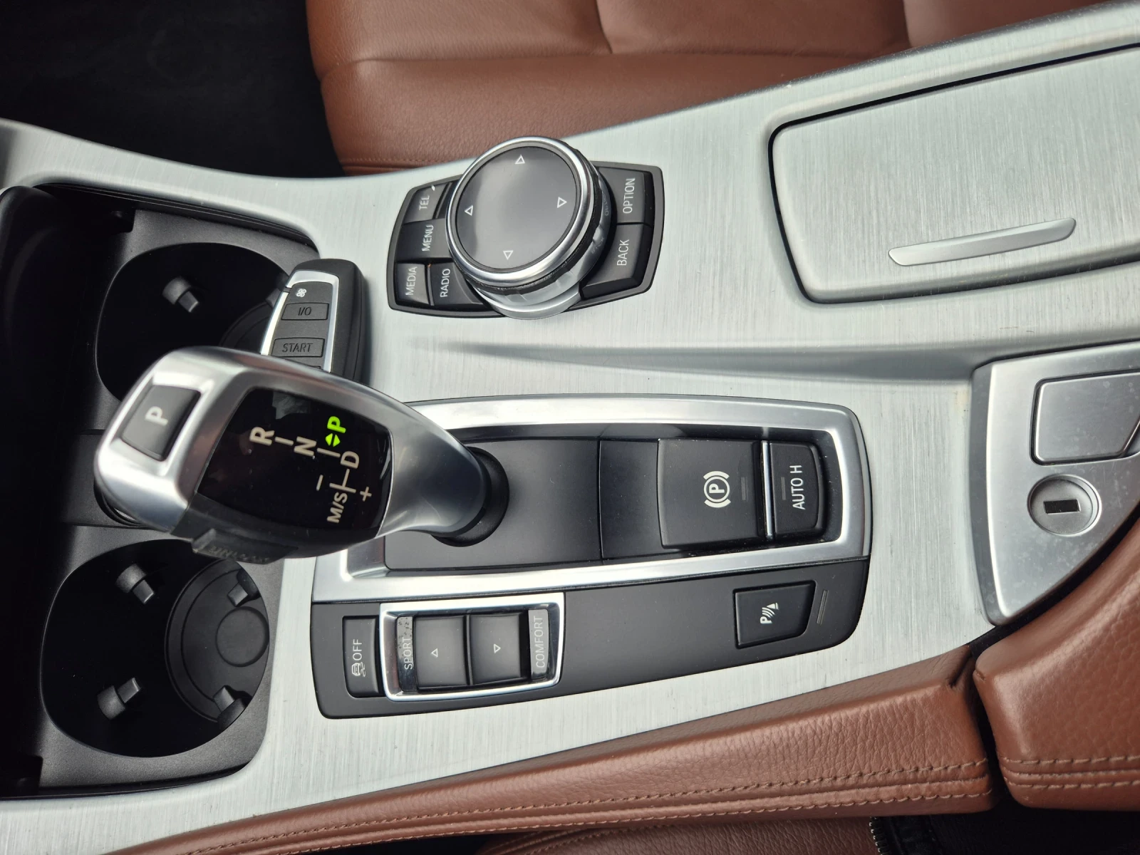 BMW 530 D FACELIFT! LUXURY! Германия! Full!, снимка 14 - Автомобили и джипове - 54979881