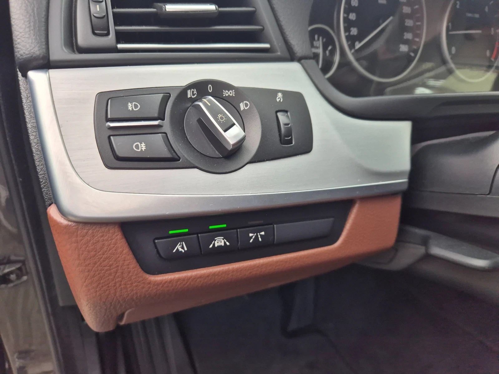 BMW 530 D FACELIFT! LUXURY! Германия! Full!, снимка 17 - Автомобили и джипове - 54979881