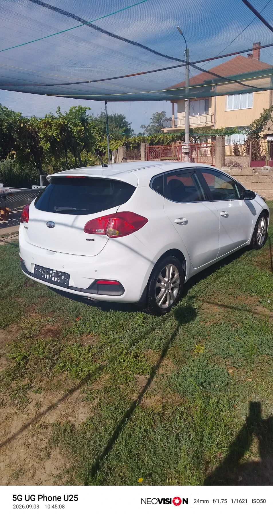 Kia Ceed 1.6crdi, снимка 9 - Автомобили и джипове - 55934232