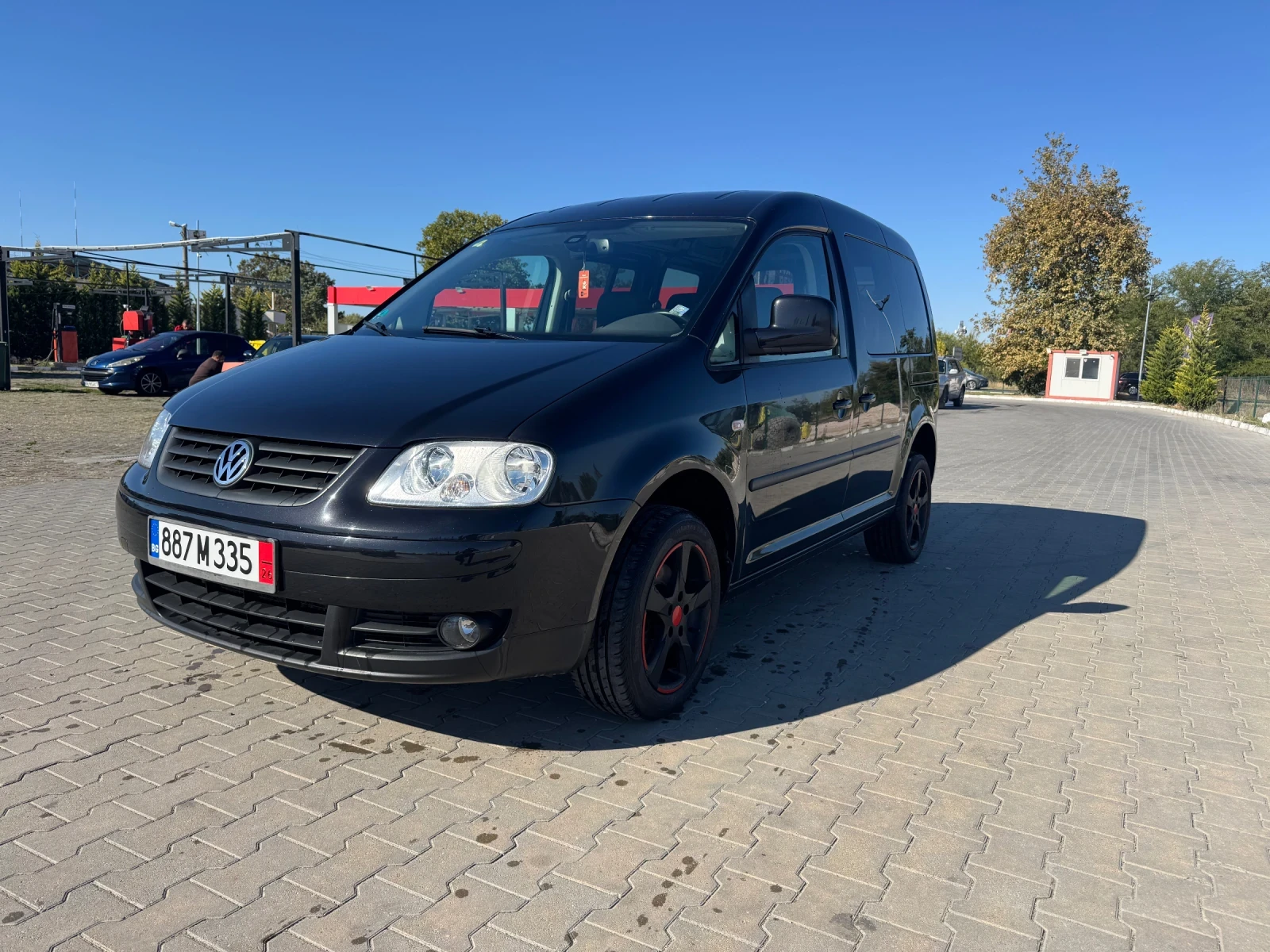 VW Caddy 1.9 tdi 4x4 пътниk 8 Клапана , снимка 2 - Автомобили и джипове - 56334785