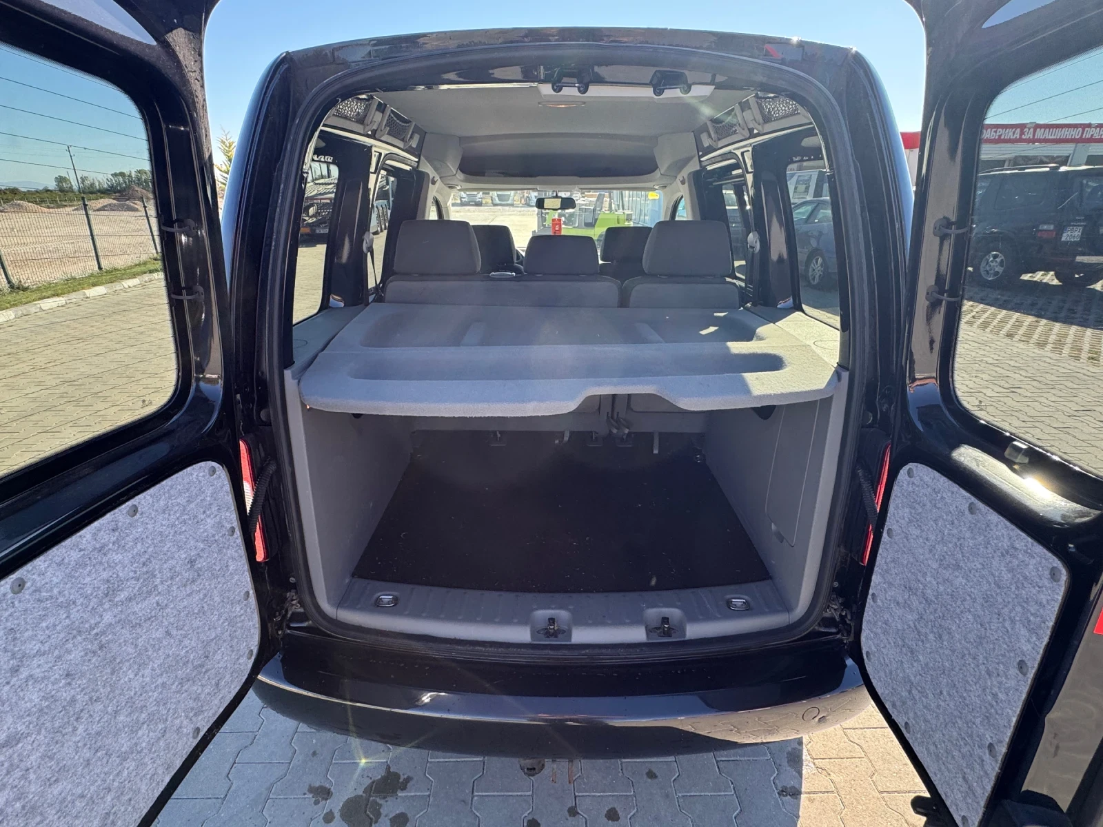 VW Caddy 1.9 tdi 4x4 пътниk 8 Клапана , снимка 8 - Автомобили и джипове - 56334785