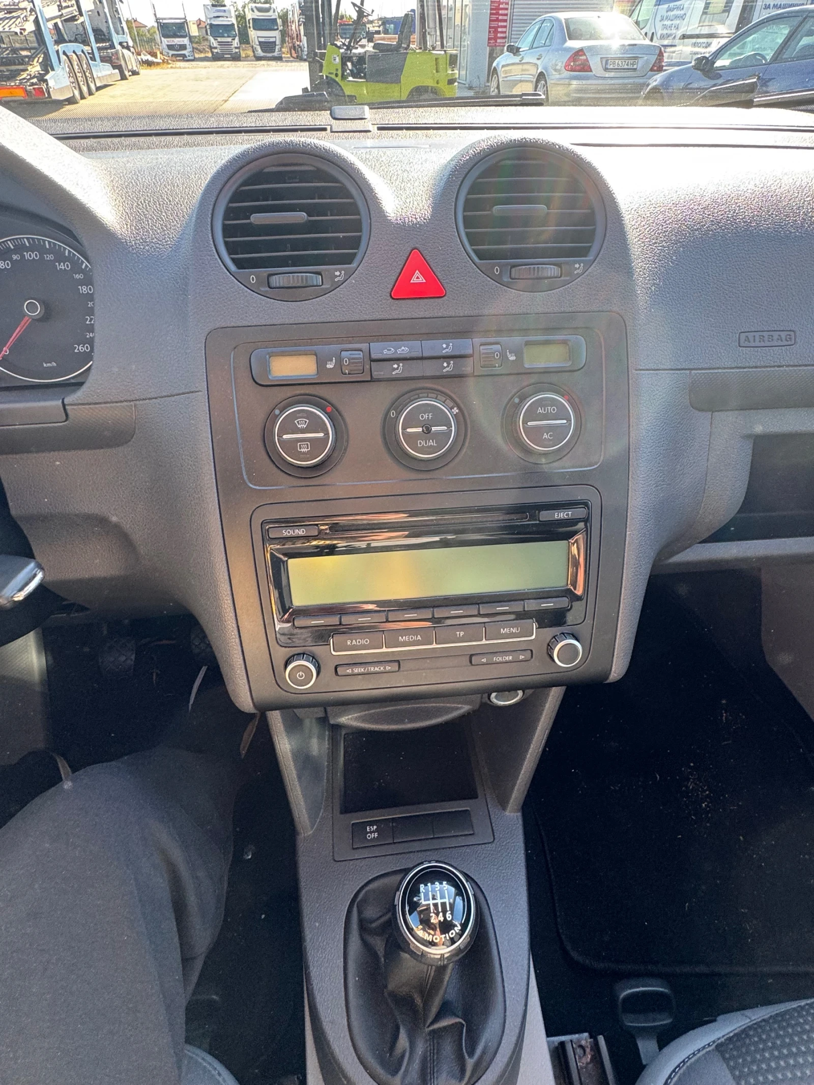 VW Caddy 1.9 tdi 4x4 пътниk 8 Клапана , снимка 11 - Автомобили и джипове - 56334785