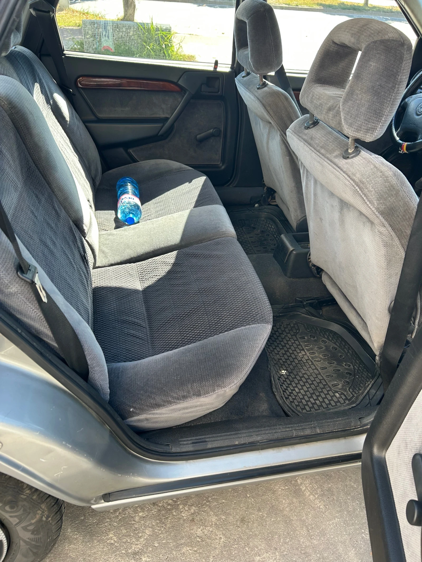 Opel Vectra Уникат, снимка 9 - Автомобили и джипове - 56340465