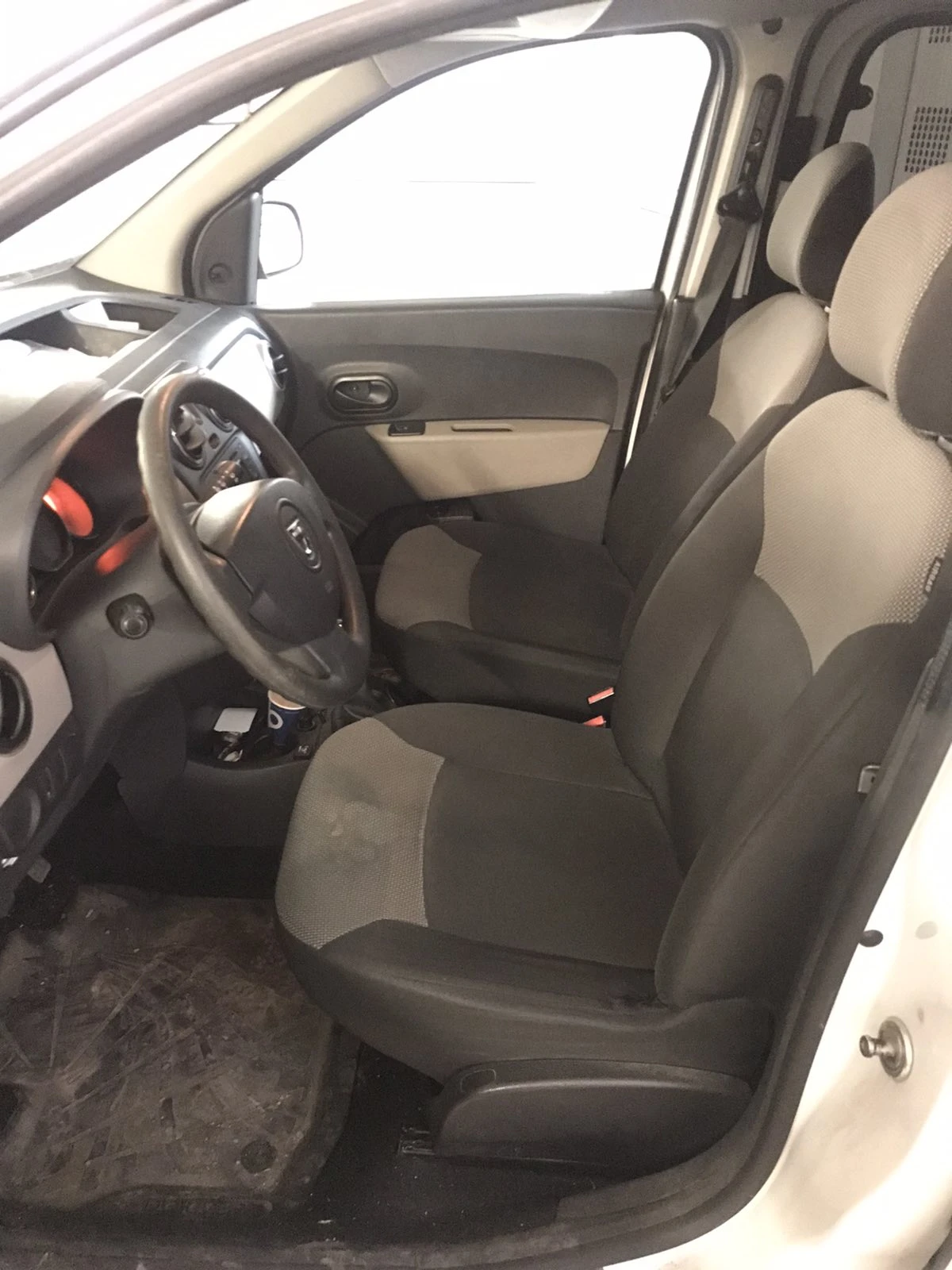 Dacia Dokker, снимка 4 - Автомобили и джипове - 56522602