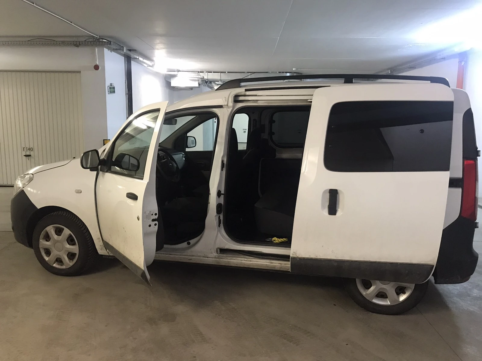 Dacia Dokker, снимка 10 - Автомобили и джипове - 56522602