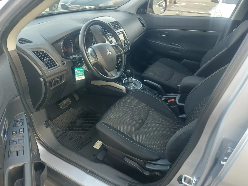 Mitsubishi ASX 2.2 DI-D, 4 x 4, АВТОМАТИК, Швейцария, 117 500 км., снимка 7 - Автомобили и джипове - 43535423