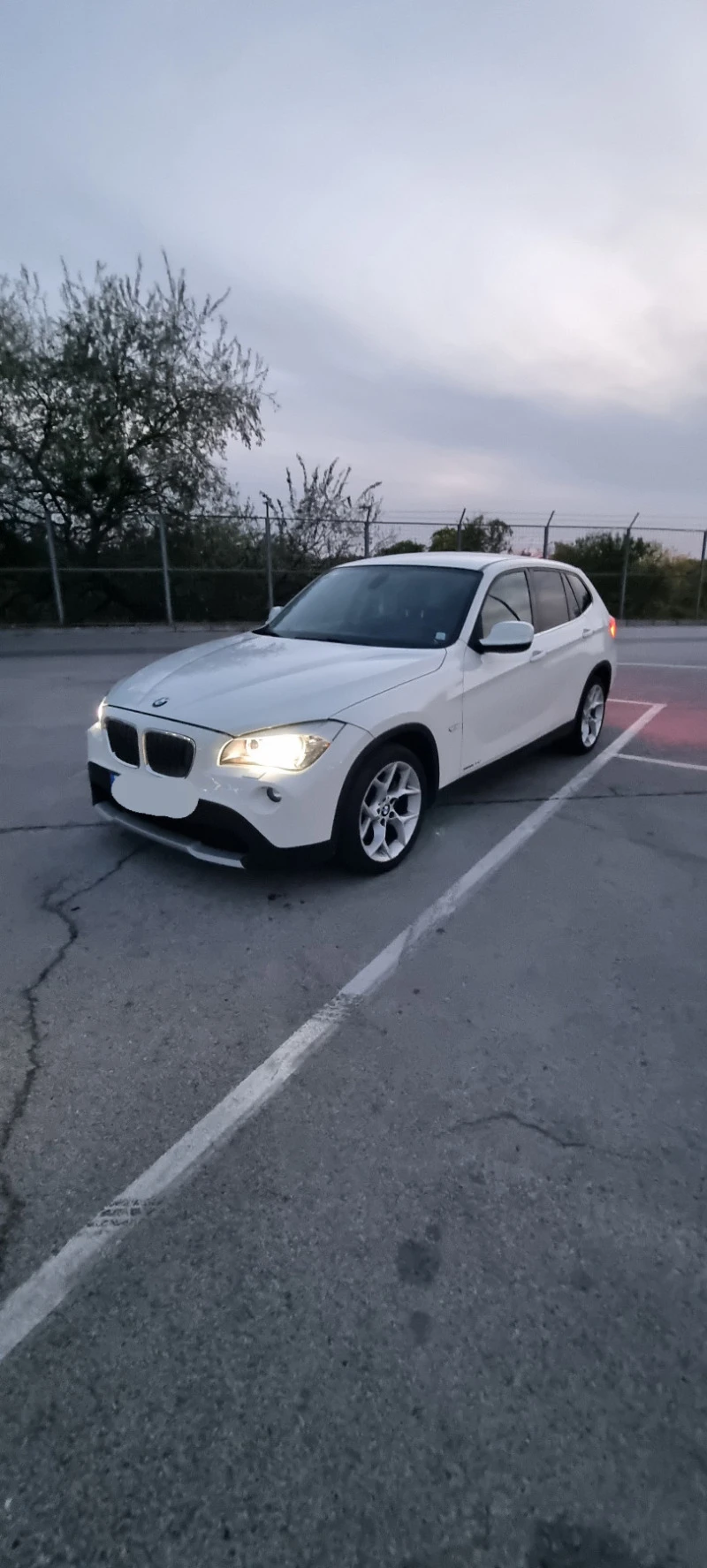 BMW X1 2.3D, снимка 4 - Автомобили и джипове - 48504316