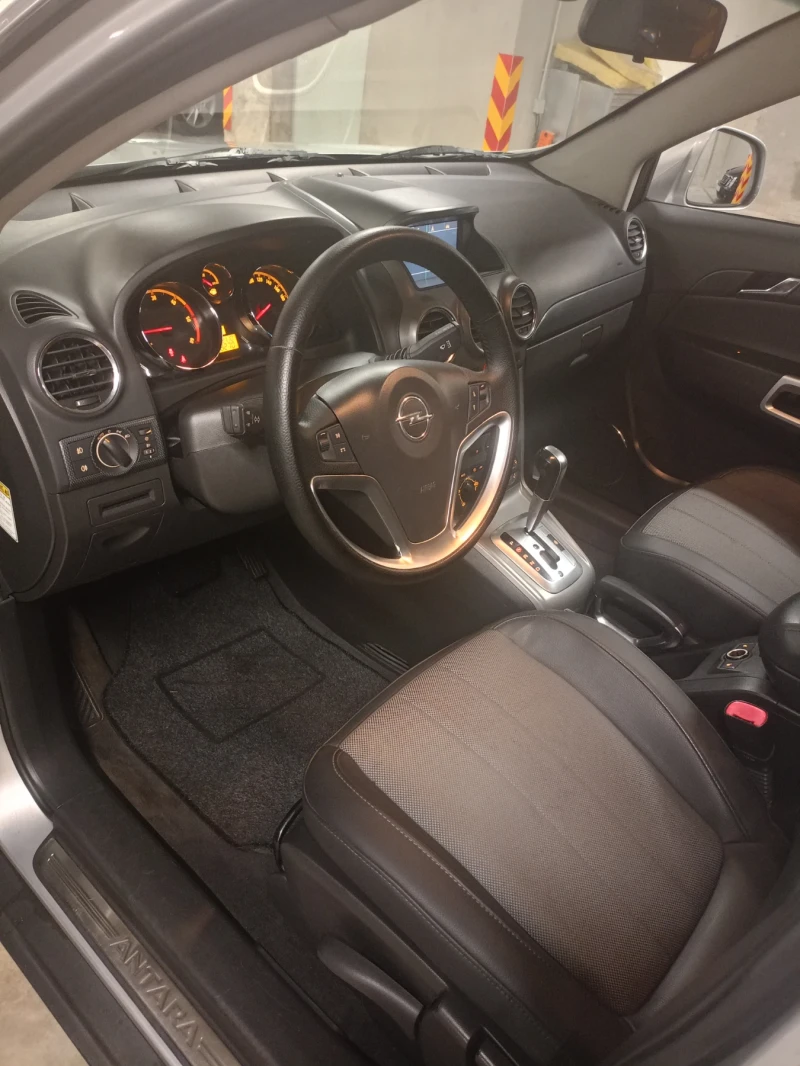 Opel Antara, снимка 5 - Автомобили и джипове - 48464902