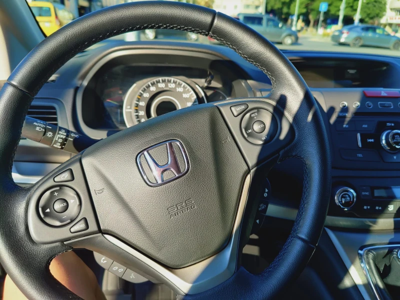 Honda Cr-v 1.6 i-DTEC, снимка 5 - Автомобили и джипове - 52471447