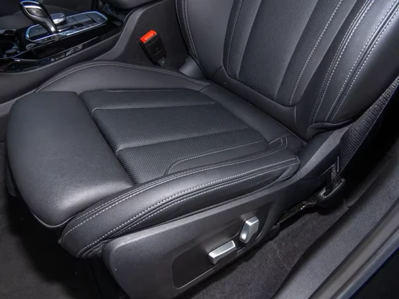 BMW X3 30i xDrive = M-Sport = Гаранция - изображение 6