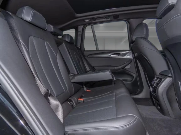 BMW X3 30i xDrive = M-Sport = Гаранция - изображение 10