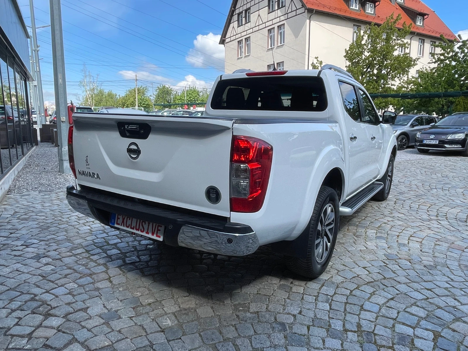 Nissan Navara 2.3d 190hp 360Camera Keyless - изображение 9