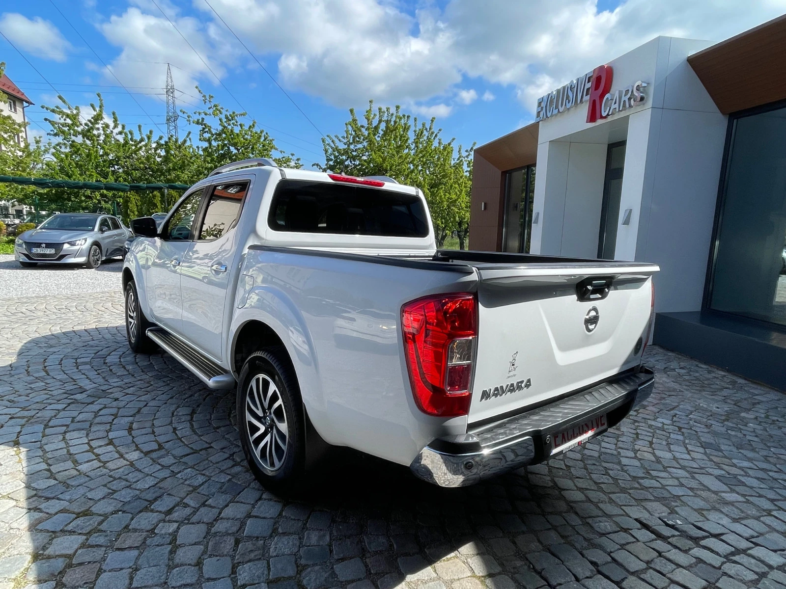 Nissan Navara 2.3d 190hp 360Camera Keyless - изображение 4