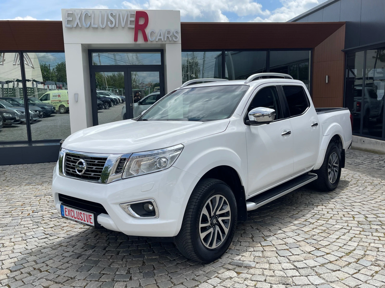 Nissan Navara 2.3d 190hp 360Camera Keyless - [1] 